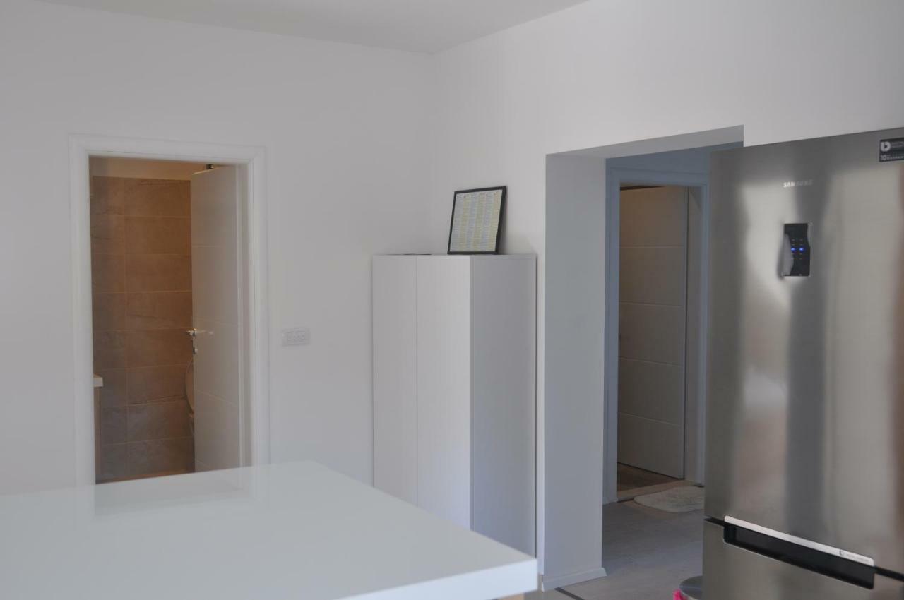 Anna Apartment Marina Kültér fotó